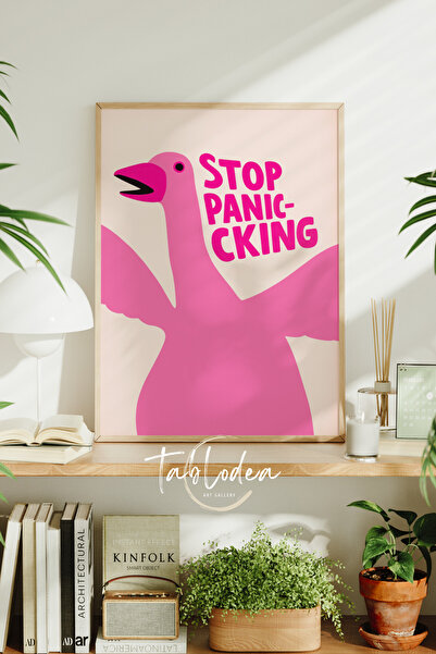 tablodea Stop Panicking Mizahi Pembe Kuş Desenli Çerçeveli Poster Tablo TD Mo...
