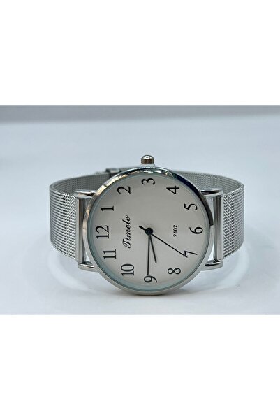 CN Elegant women's watch with a silver metal bracelet and black dial – a luxurious classic design