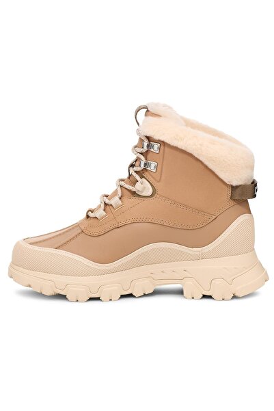UGG W ADIRONDACK MERIDIAN HIKER SAND (KUM RENGI) 1169032