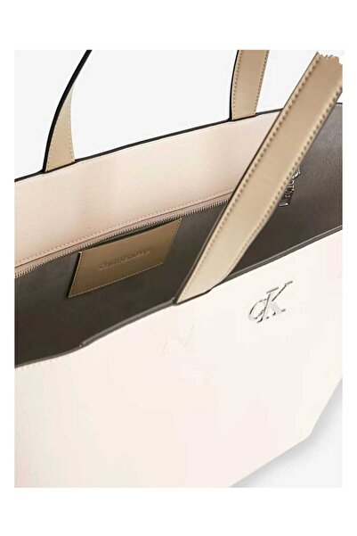 Calvin Klein Minimal Monogram Shopper