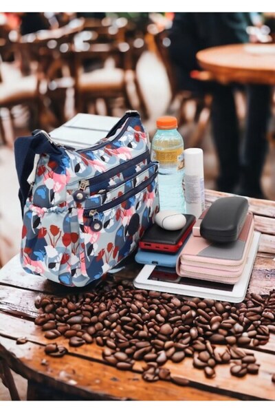 OEM Women's lightweight well-compartmentalized bag N53-6, brown floral