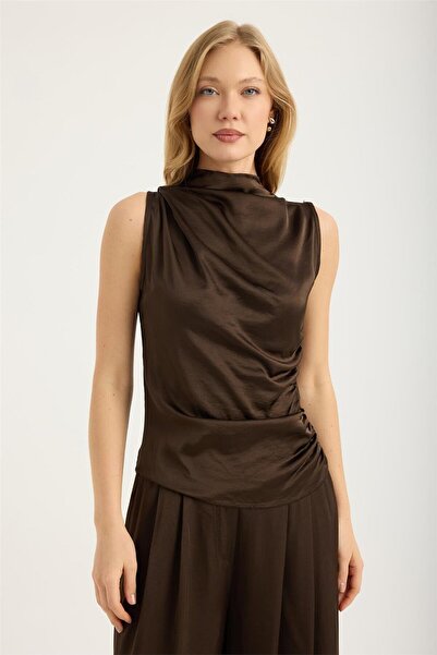 HomeStore Kolsuz Sol Yanı Drapeli Bluz