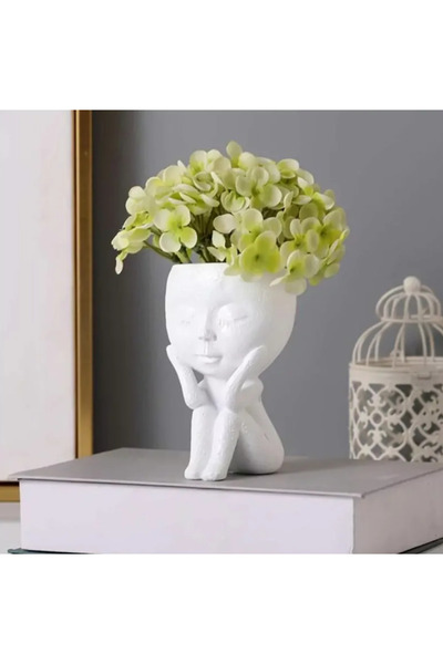 zola Pot for flowers, little girl, resin, 12.5 x 7 x 7 cm