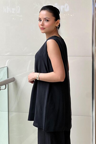 MISS DALIDA Missdalida Solid Color Sleeveless Cupro Tunic