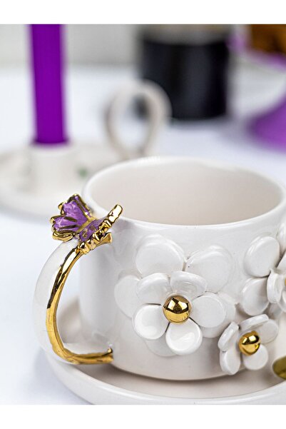 EL YAPIMI 24k Altın Süslemeli Kelebek ve Zarif Çiçekler Temalı Seramik Mug Hediye