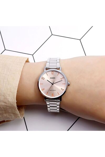 Casio Colecția de ceasuri LTP-VT01D-4B2