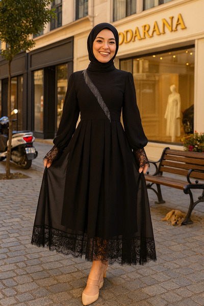 Modarana Çapraz Zincir Detaylı Asimetrik Tesettür Abiye Siyah