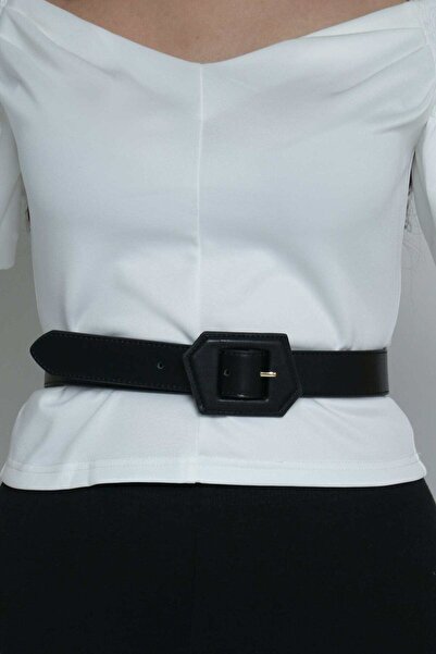 mica حزام جلدي نسائي متوسط الحجم بإبزيم