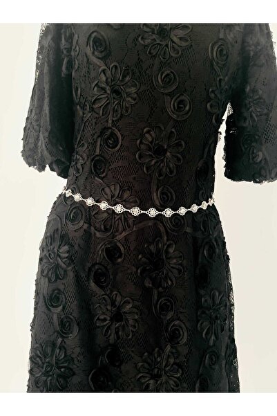 mica Rose-Shaped Belt