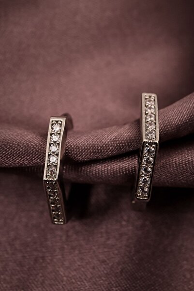 LA PERRY ACCESSORIES خاتم فضة أبيض من تايلور ديرتنج