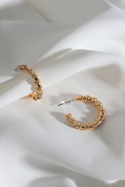LA PERRY ACCESSORIES أقراط دائرية ذهبية عتيقة