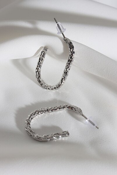 LA PERRY ACCESSORIES خاتم فضي بيضاوي الشكل من V موفانتاج