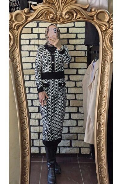 KAPANACAK - Barbie & Hot Wheels Desenli triko elbise