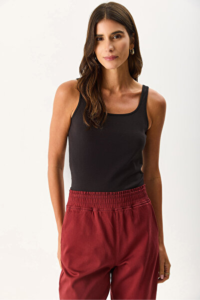 VENA Women's Marci Slim Fit Tank Top - Black