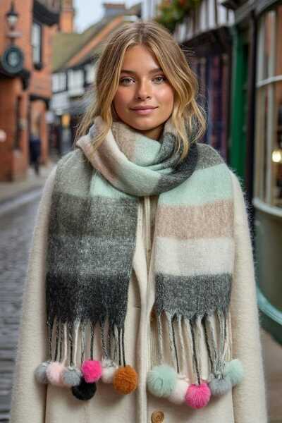 LAGRANZE Eșarfă cu pompon pentru femei