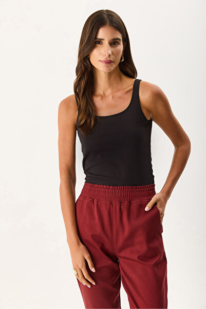 VENA Women's Marci Slim Fit Tank Top - Black