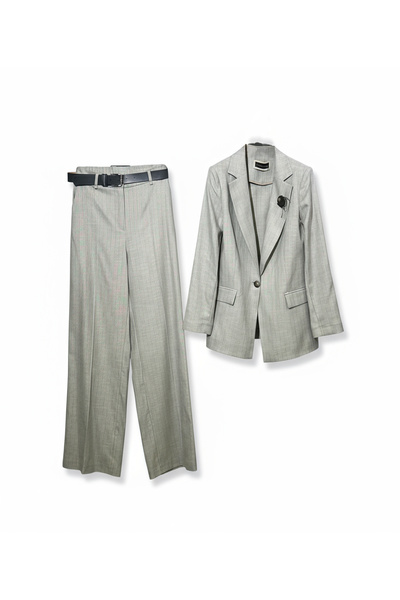 Fusion Kadın Takım Elbise Kemerli Düğmeli Ceket ve Geniş Paça Pantolon Model