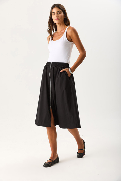 VENA Women's Marci Slim Fit Tank Top - White