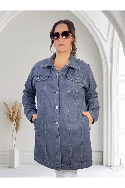 yagmurberen Medium Size Plus Size Denim Jacket with Metal Buttons on the Sides and Double Chest Pockets