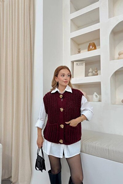 DONNA LISSA Women's Thick Knitted Big Button Pocket Detailed Oversized Knitwear Vest