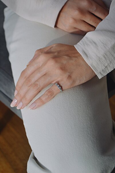 Sunday Hugs خاتم فضي بثلاث نقاط