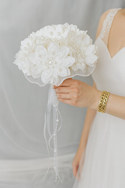 Bioren Yıldız Gelin Çiçeği İncili Taşlı Gelin Buketi