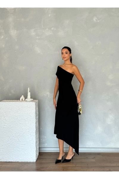 Nesil Φούστα με έναν ώμο με ασύμμετρη κοπή που αγκαλιάζει το σώμα μακρύ βραδι...