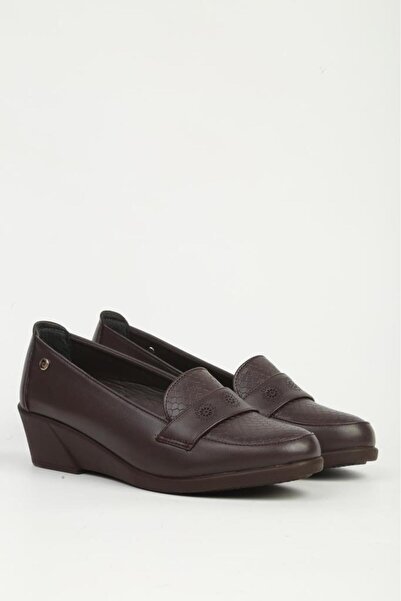 Pierre Cardin حذاء نسائي يومي للأمهات بلون بني موديل pc-54942