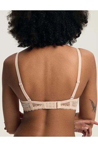 ESOTIQ Push-Up Bra Underwired Classic Everyday Wear Removable Multiway Straps | Julietta