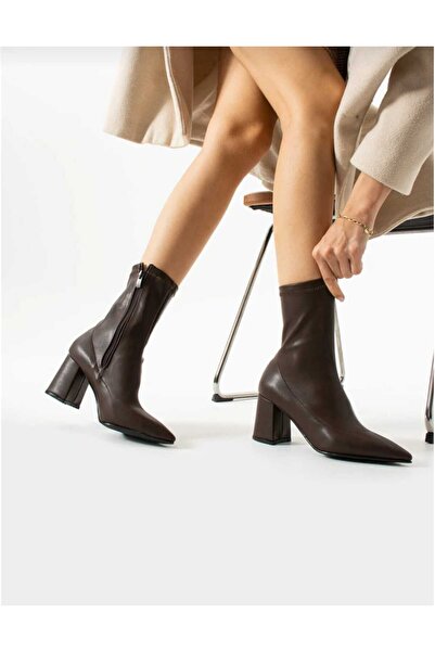 Best Group Cizme elastice cu toc gros, cu vârf ascuțit, piele maro amară, 7,5 cm