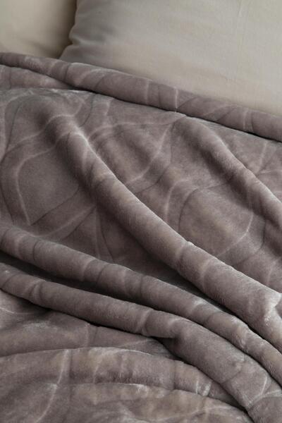 Apricitas HOME Double Mercy Mink Embossed Pattern Blanket