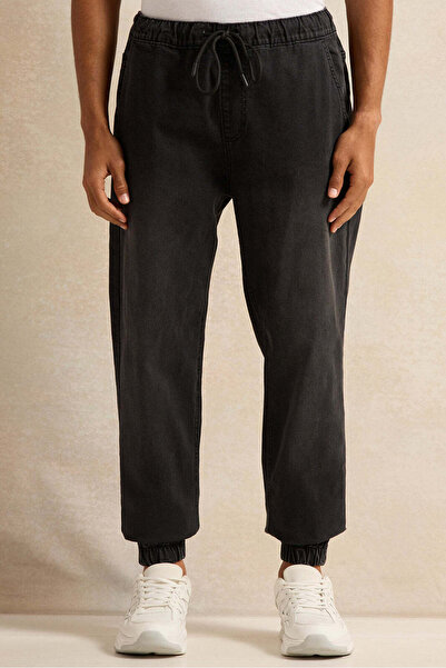 REDTAG Men Black Jogger Fit Denim Jeans