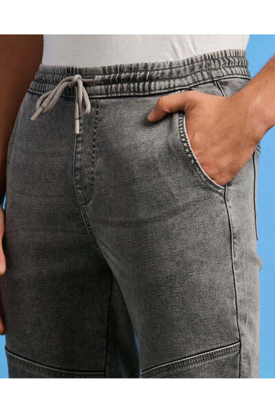 REDTAG Men Grey Knit Denim Jogger