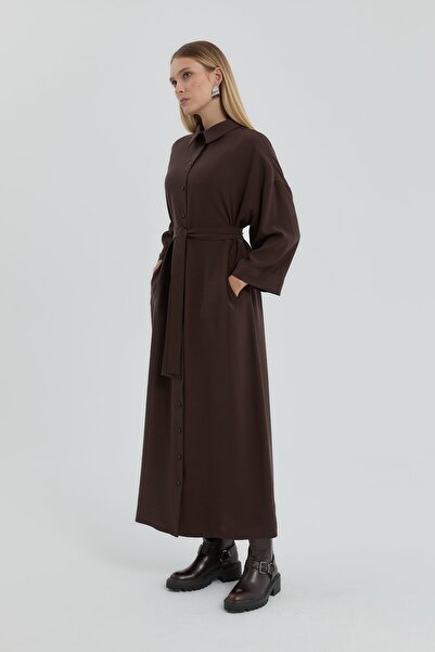 Nihan Önden Düğmeli Kuşaklı Modal Elbise Kahve