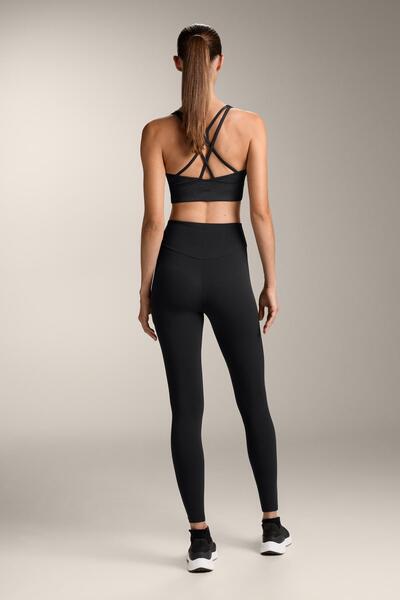 Oysho Comfortlux çapraz belli yüksek bel bilek hizasında tayt