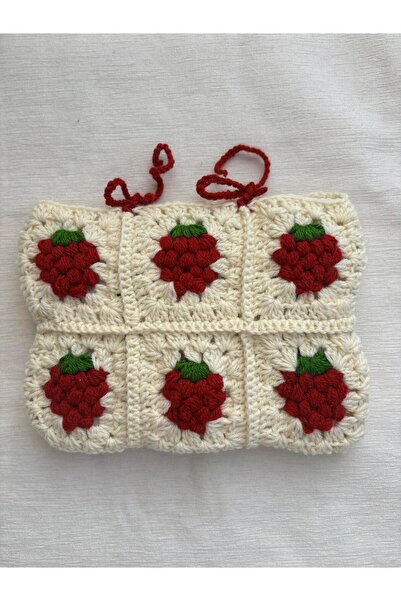 EHF LifeStyle EL ÖRGÜSÜ ÇİLEK MOTİF KİTAP KILIFI