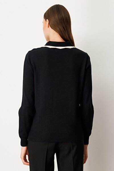 KATREGİYİM On Fashion Collar Accessory Detailed Knit Sweater