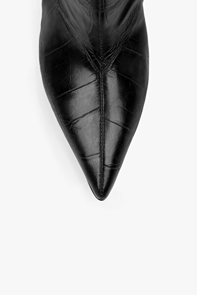 Shoeberry Γυναικείες μπότες Velina Black Crocodile με κοντό τακούνι