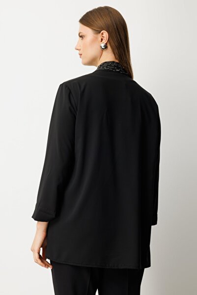 Ekol Jacket with Inner Lining and Stone-Embroidered Collar