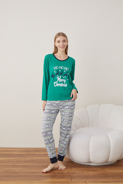 Serena Women's Christmas pajamas, green blouse and colorful pants, "Ho Ho Ho" print