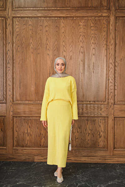 LOCCO Women's Knitwear Skirt Suit Yellow