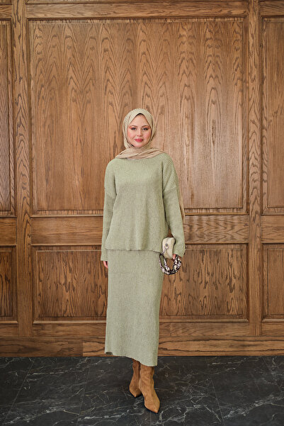 LOCCO Women's Knitwear Skirt Suit Green