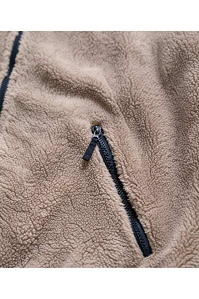 Baycombine35 Ανδρικό βελούδινο φούτερ με oversized φερμουάρ σε μπεζ χρώμα