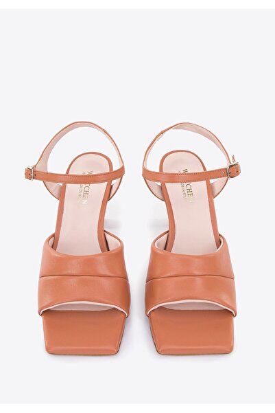 Wittchen Women's classic leather sandals with a high heel, brown, leather