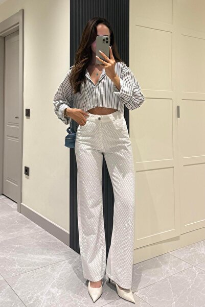 Nazliye Beyaz Küçük Baklava Taşlı Premium Jean