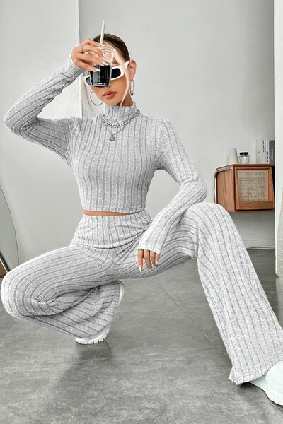 Imoda Women's Grey Striped High Neck Crop Top and High Waist Pants Set