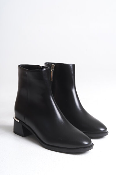 Liza Shoes حذاء نهير اليومي ذو الكعب القصير للنساء A006-K9711