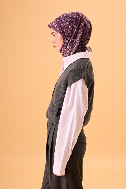 Silk Home 13 Pyramid Pattern Soft Scarf