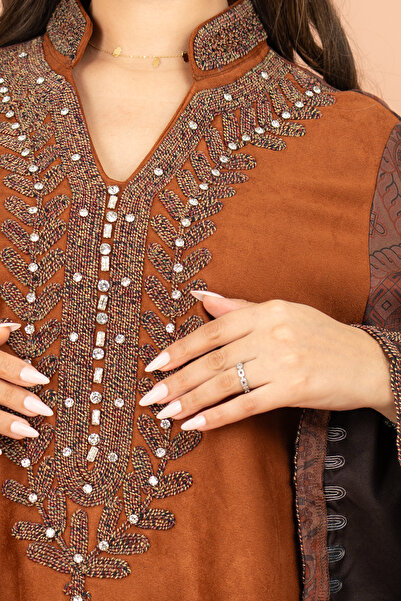 IKKXA Luxury Mandarin Colar Embroidery Beads Patterned Sleeves Jalabiya