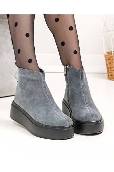 starlike Women's boots, genuine leather, gray suede T7027